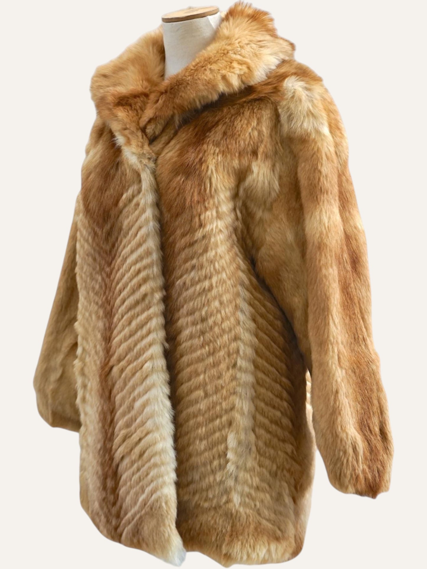 Gaewolf Exclusive Chevron-Cut Fox Fur Coat