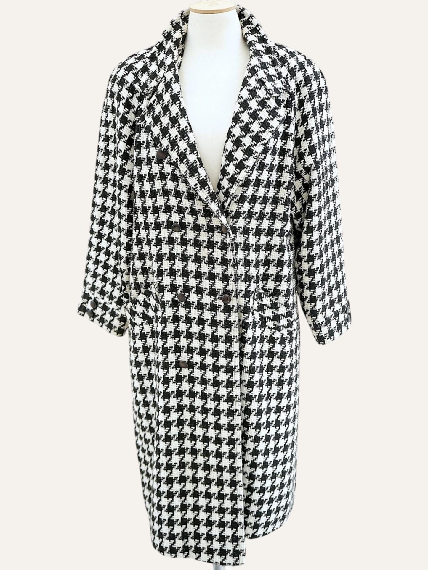 Oversized Houndstooth Bouclé Coat