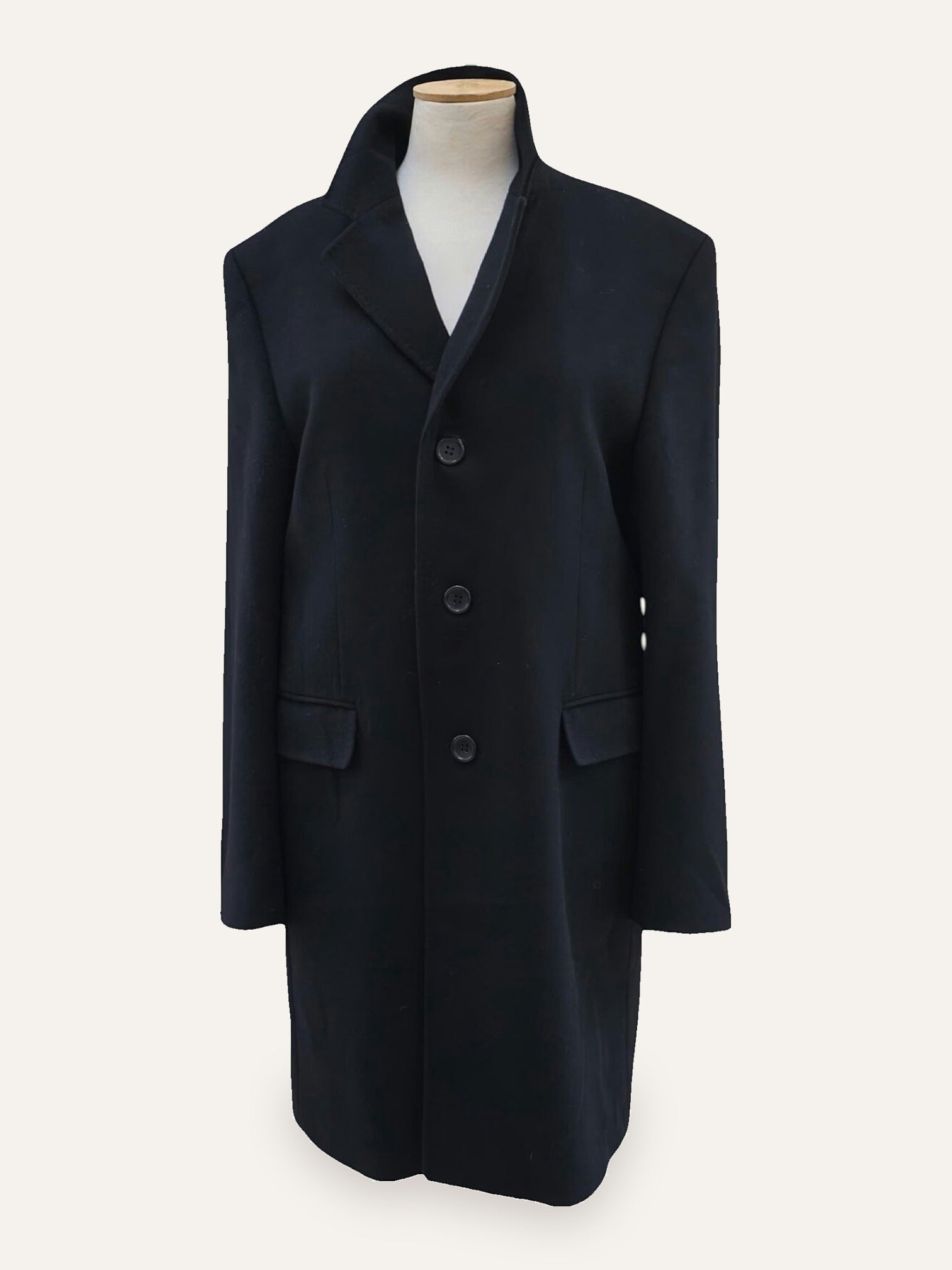 Pure Cashmere Coat in Black