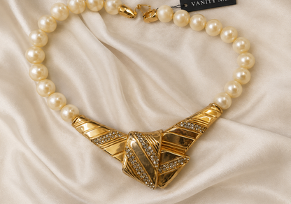 Vanity of New York Pearl & Rhinestone Necklace