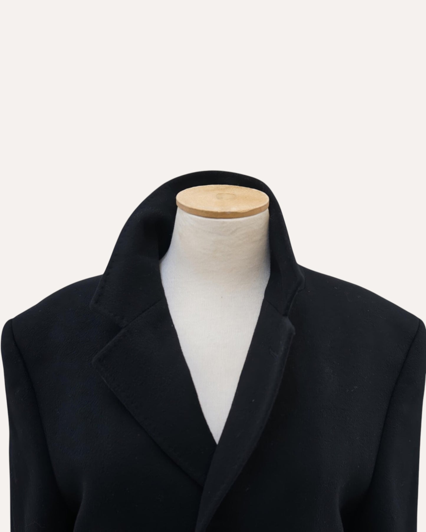 Pure Cashmere Coat in Black