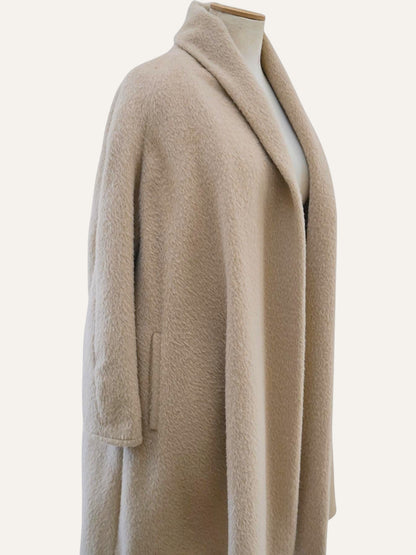 Alpaca wool coat, fabric texture detail