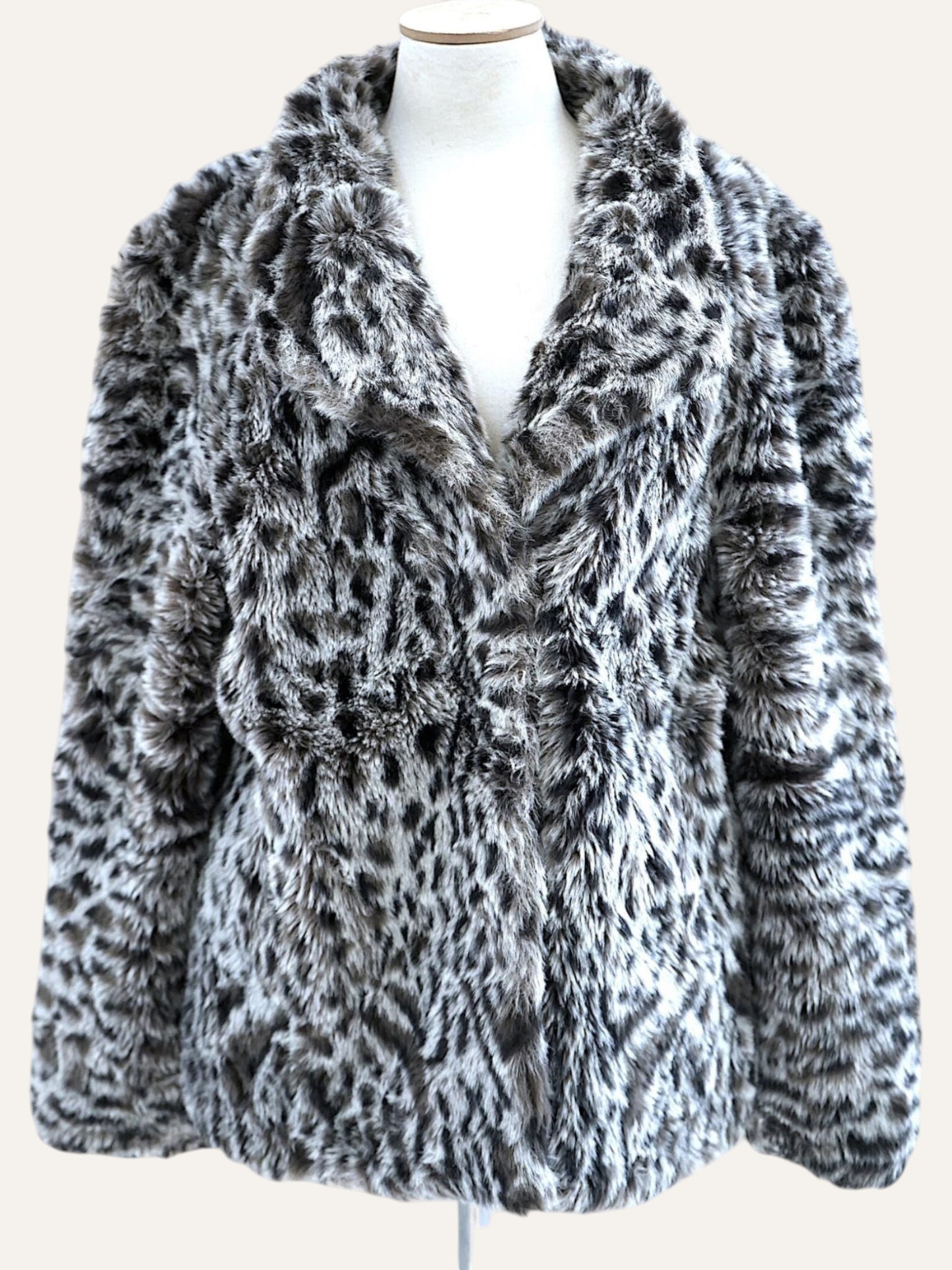 2000's Leopard Faux Fur Jacket