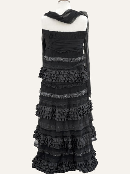 Venus Club Tiered Ruffle & Lace Strapless Gown