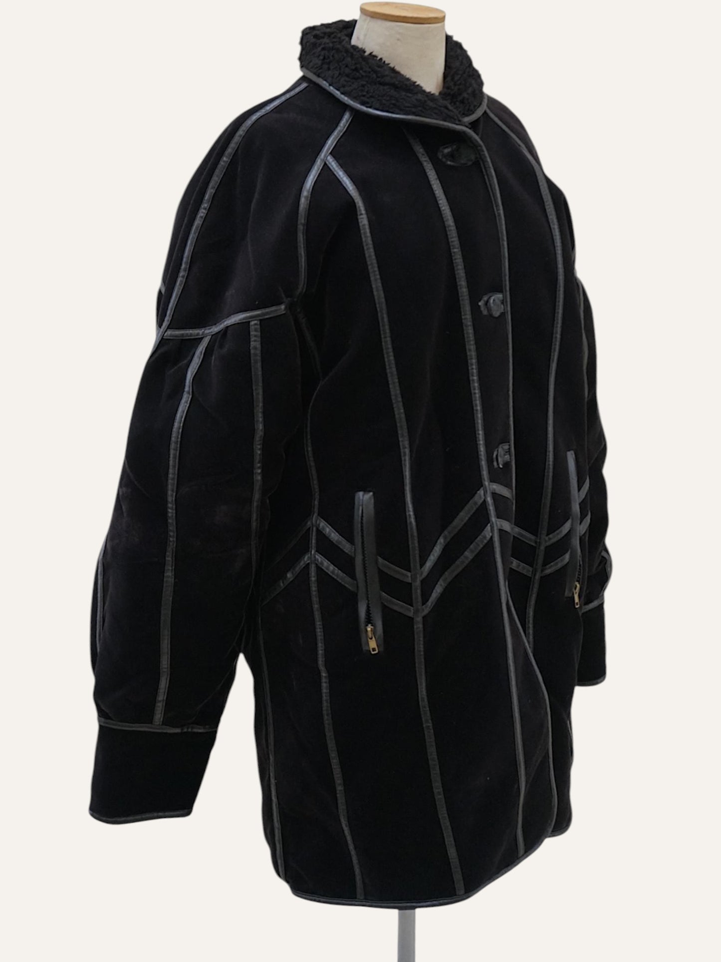 Succedeir Velvet Noir Shearling Coat