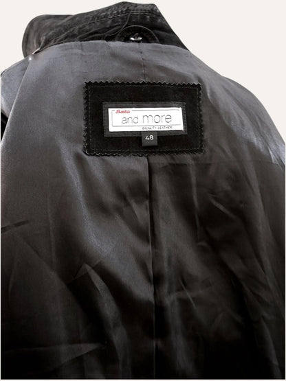 Genuine Suede Belted Jacket in Noir