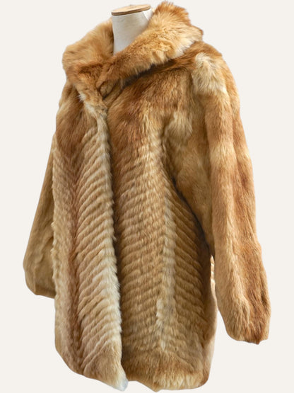 Gaewolf Exclusive Chevron-Cut Fox Fur Coat