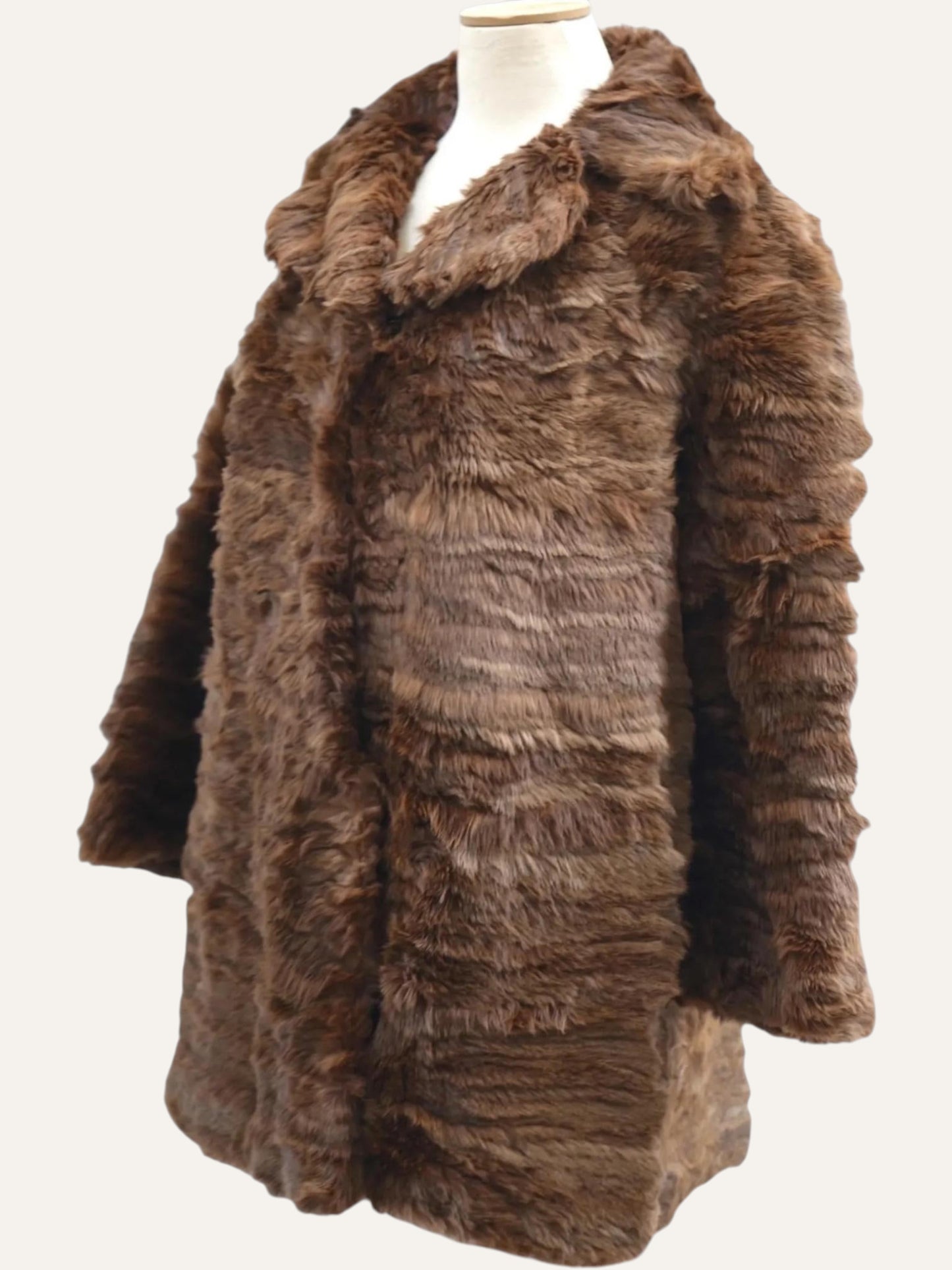 Vintage Wild Brown Fur Coat in Chestnut