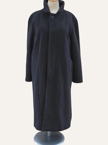 Balmacaan Coat in Cashmere & Wool