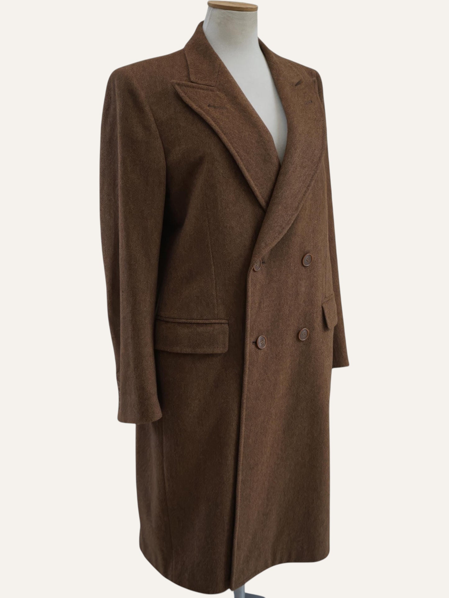 Avrelia Biella Cashmere & Wool Peak-Lapel Coat