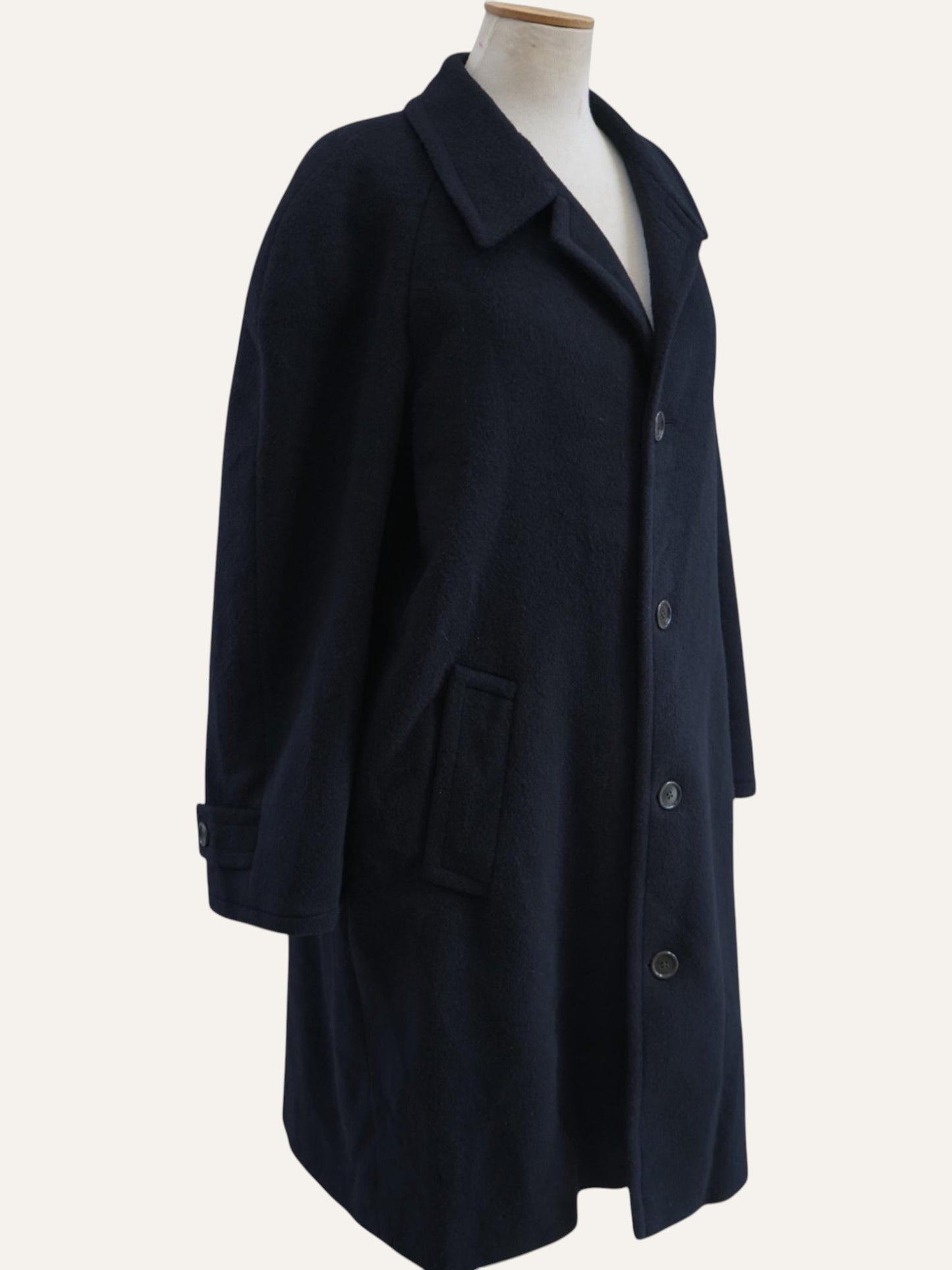 Italian Cashmere & Wool Raglan Coat