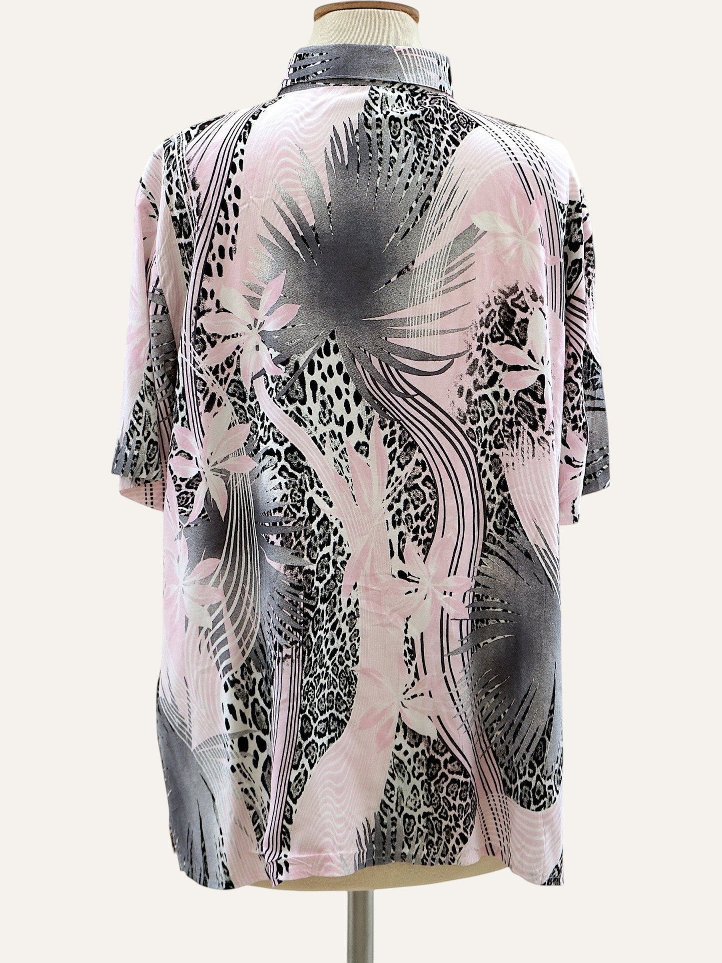 Vintage Tropical Leopard Print Shirt