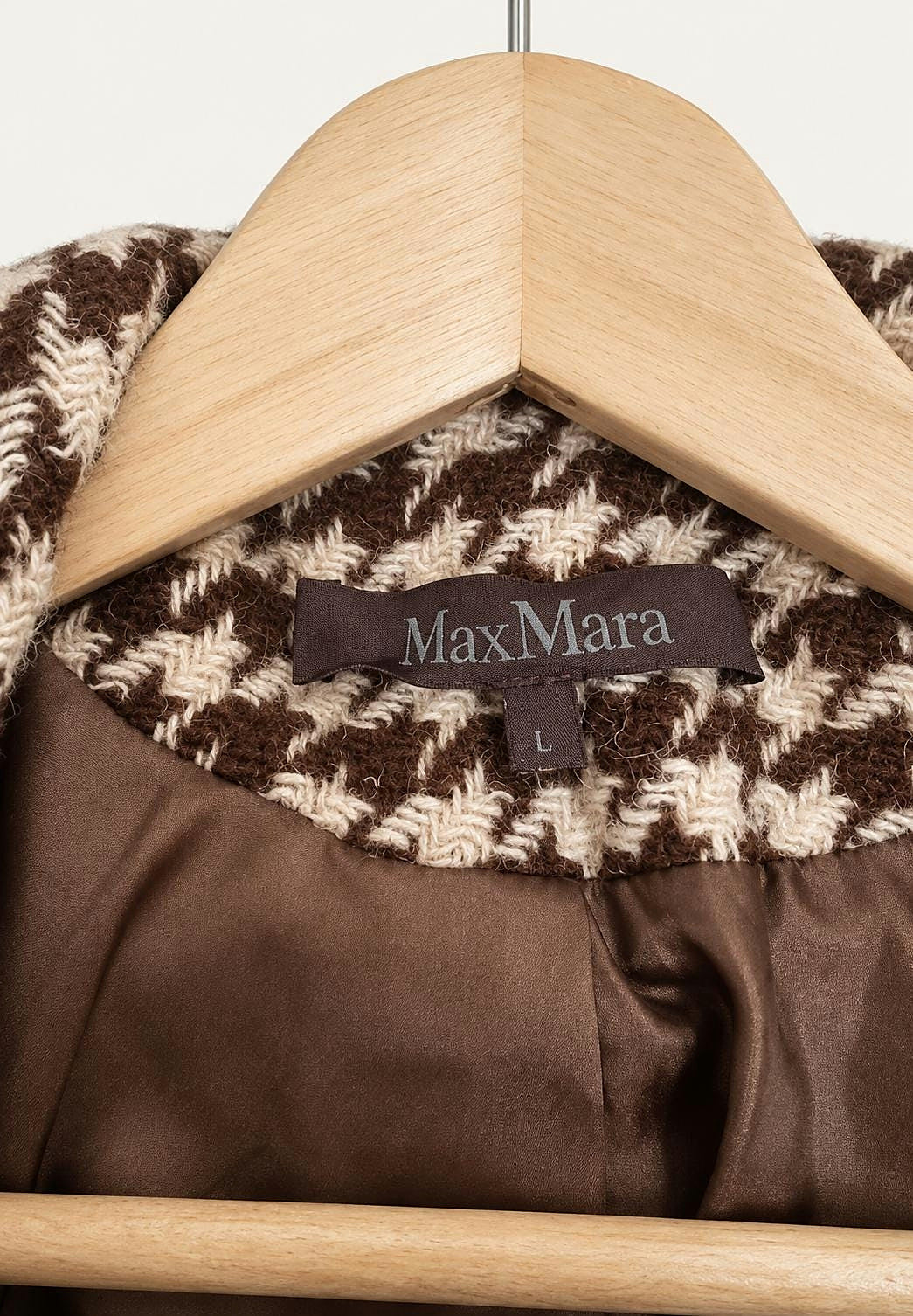 Max Mara label, size L, inside the houndstooth coat